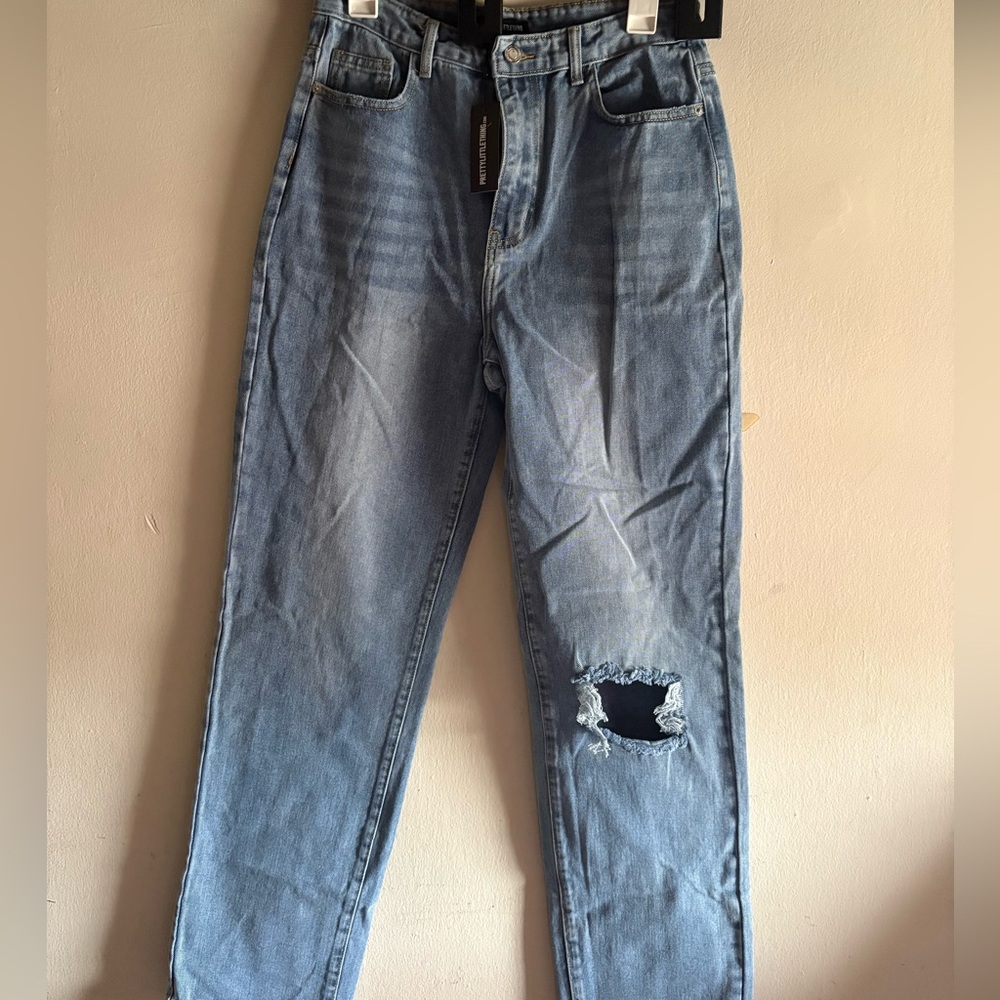 PrettyLittleThing Denim Jeans in Light Blue